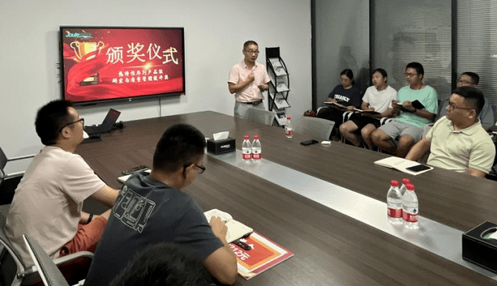 光谷薄膜企业创始人